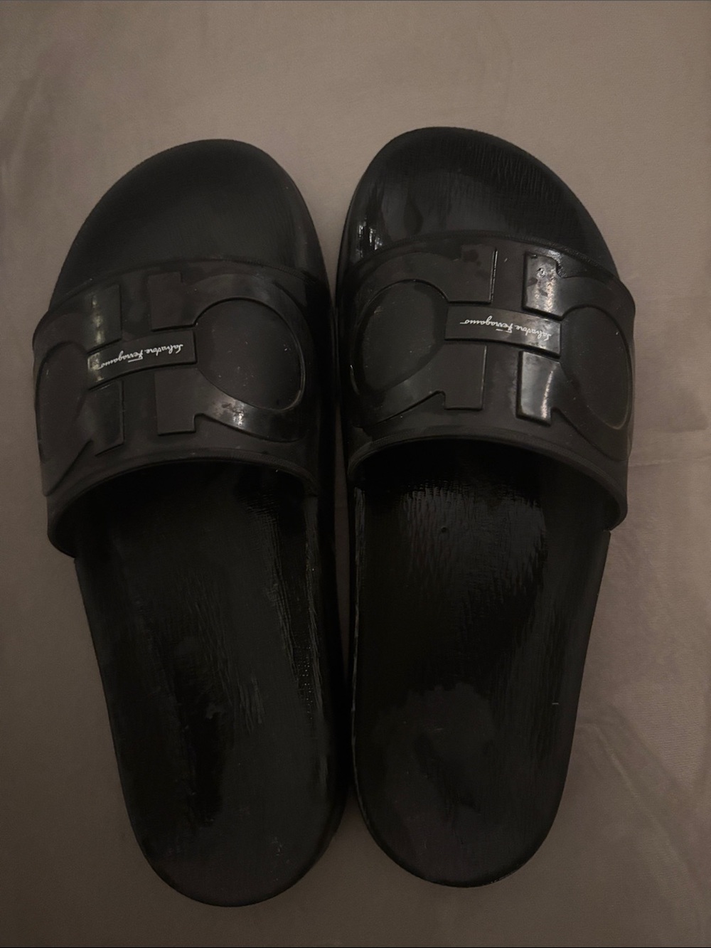 Salvatore Ferragamo Black Men’s Logo Slide Sandals (Glossy Finish)